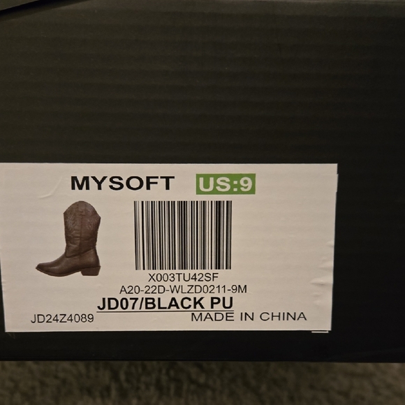 Black Cowgirl Boots - Picture 7 of 7